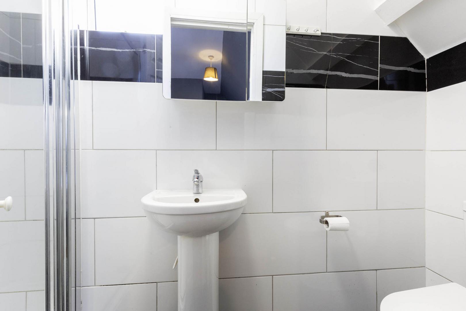 Modern Sharers Apartment Walm Lane, Willesden Green